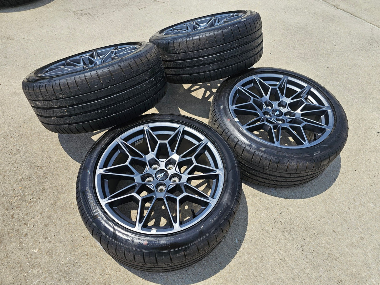 19" Ford Mustang GT Track Pack OEM 10600 10603 wheels rims 2025 2026 TPMS NEW Texas Truck Tire