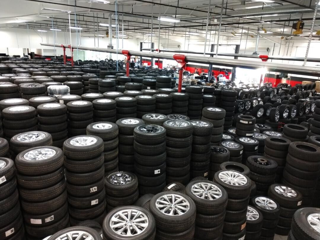 19" Ford Mustang Stealth GT OEM wheels rims 10163 tires Texas Truck Tire