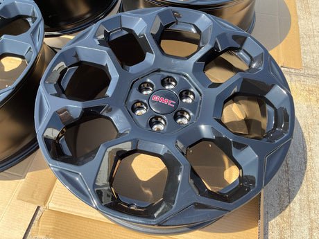 24" GMC Yukon Sierra Tahoe Cadillac Escalade V OEM wheels rims 2025 2026 NEW Texas Truck Tire