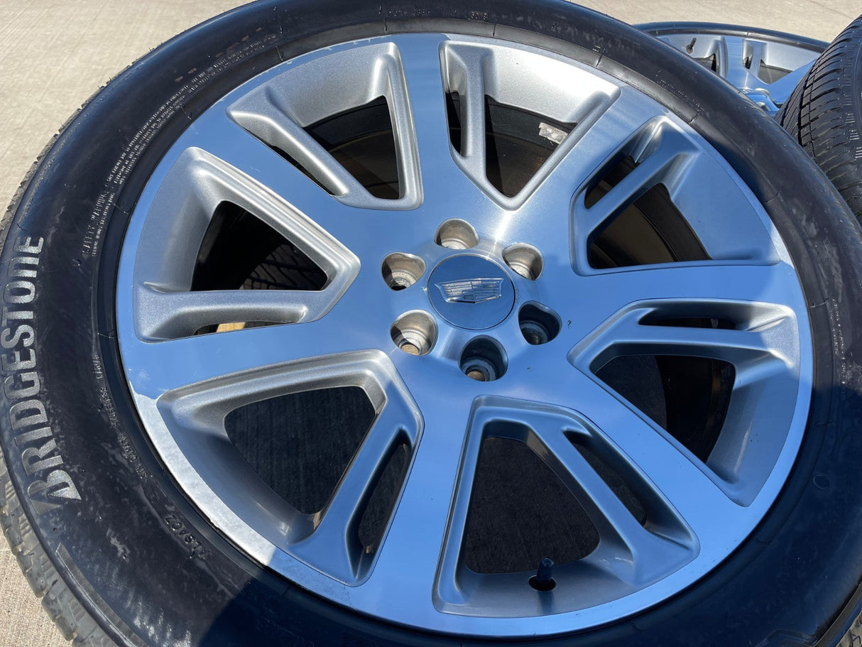 22" Cadillac Escalade Platinum OEM 4738 wheels rims tires BRIDGESTONE Texas Truck Tire