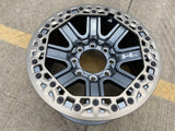 18" Hummer Grazen beadlock EV HEV 2500 OEM wheel rim 2023 2024 2025 2026 NEW Texas Truck Tire