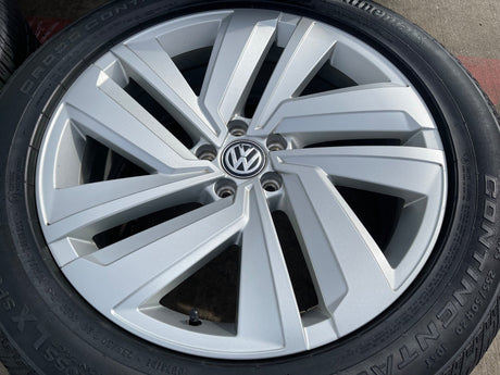 20" VW Atlas OEM wheels rims tires 70076 Audi Q7 Q8 2020 2021 2022 2023 2024 Texas Truck Tire