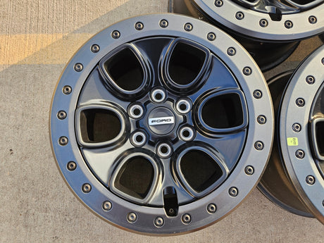 (5) 17" Ford F-150 Raptor OEM BEADLOCK rims wheels 10459 95210 NEW Texas Truck Tire