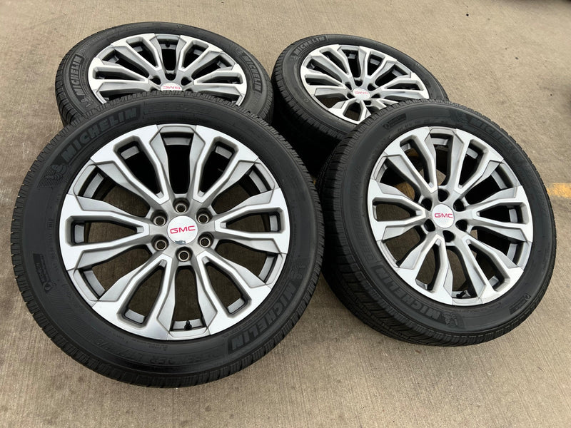 22" GMC Yukon Sierra DENALI OEM wheels rims 14025 97000 tires MICHELIN Texas Truck Tire