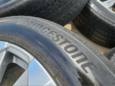 22" GMC Yukon Sierra DENALI OEM wheels rims 14025 97000 tires Texas Truck Tire