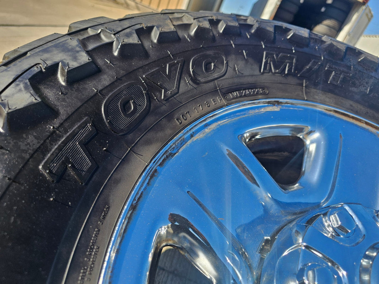 18" Dodge Ram 2500 3500 STEEL chrome OEM 2473 wheels rims TOYO M/T 35" Texas Truck Tire