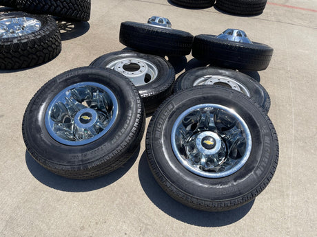 17" Chevy Silverado GMC Sierra 3500 Dually simulator rims wheels OEM 8094 Texas Truck Tire