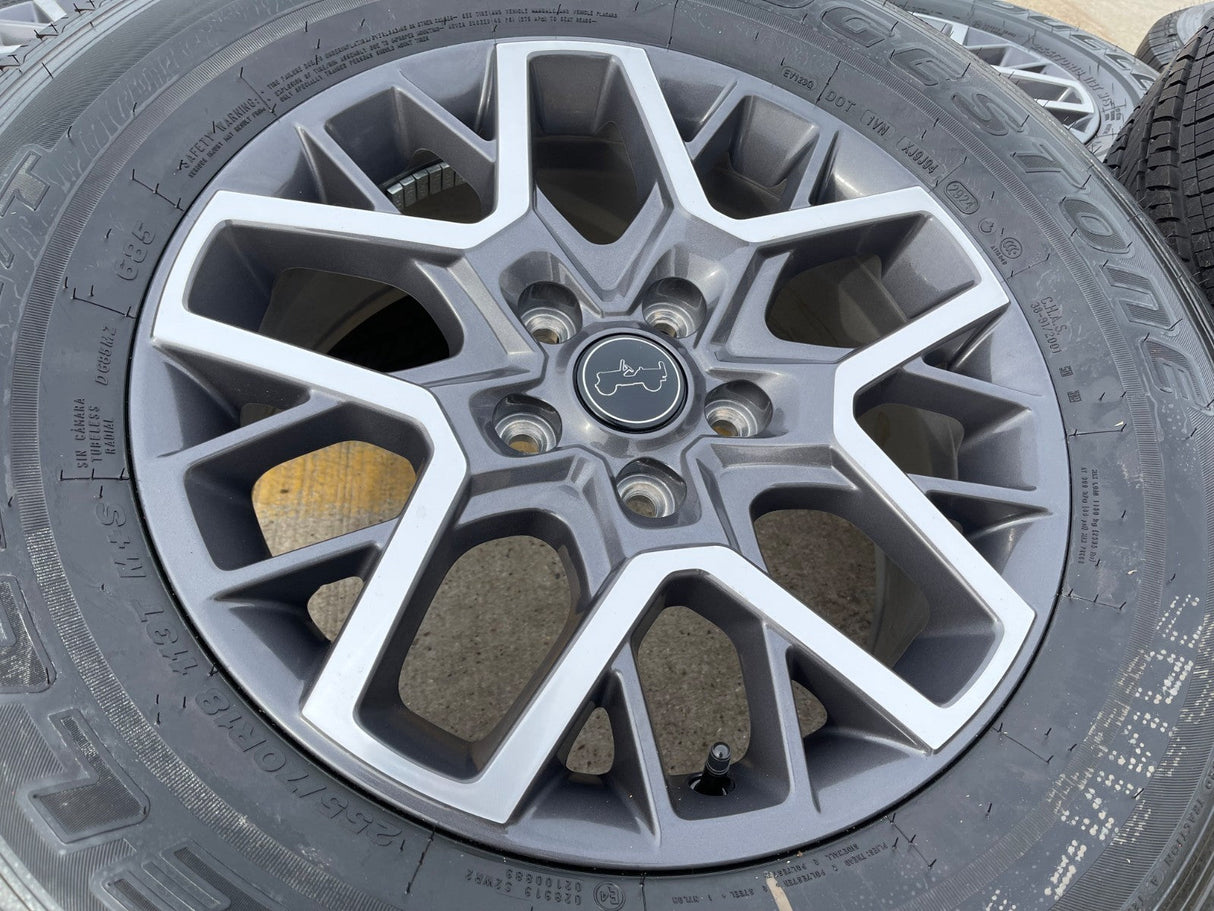 18" Jeep Wrangler Grand Cherokee Gladiator OEM 9331 wheels rims 2025 2026 NEW Texas Truck Tire