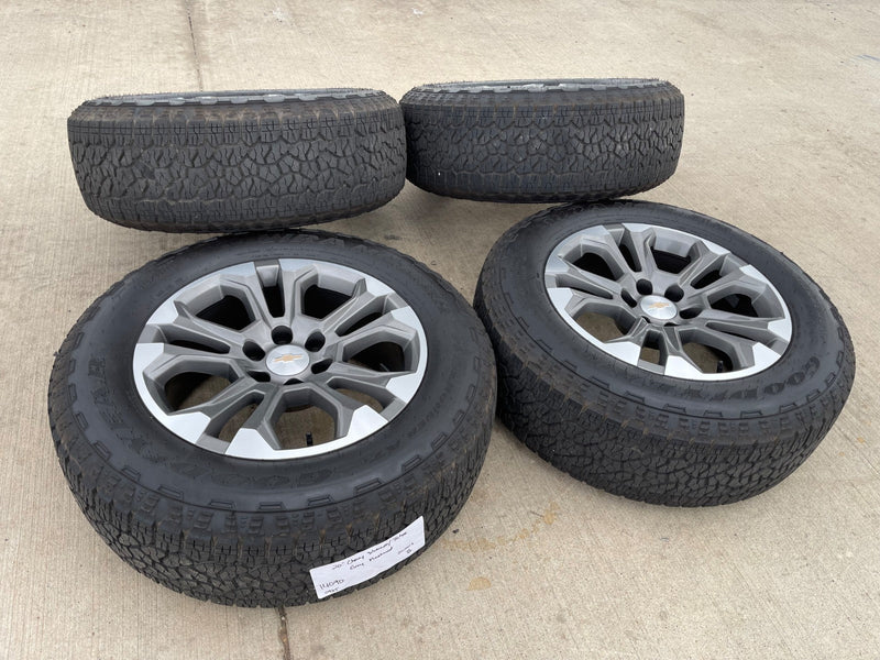 20" Chevy Tahoe Silverado OEM 14090 95417 wheels rims tires GOODYEAR A/T Texas Truck Tire
