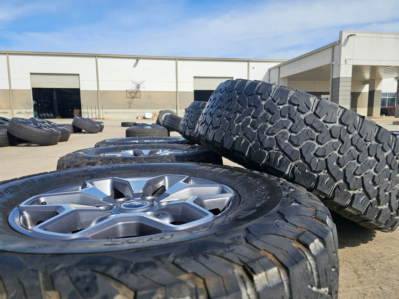 17" Ford Bronco wheels rims SASQUATCH 95229 10387 Ranger BFG KO2 A/T Texas Truck Tire