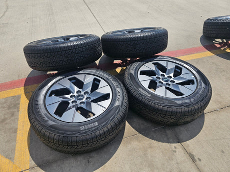 20" Ford F-150 Lightning LIMITED OEM rims wheels 10471 Expedition tires NEW Texas Truck Tire