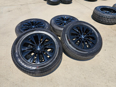 20" Lincoln Navigator OEM rims wheels 10024 tires 2015 2016 2017 2018 2020 2021 Texas Truck Tire