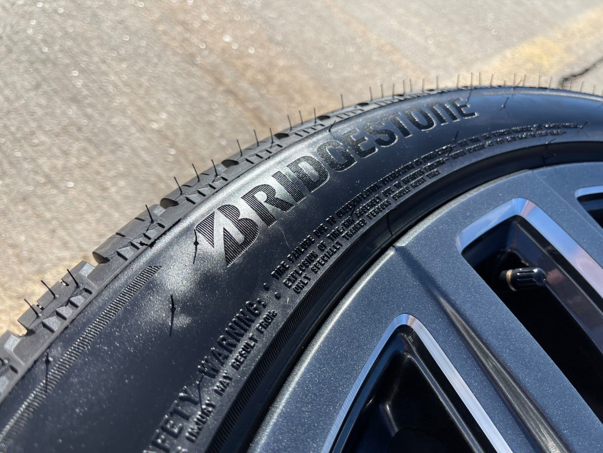 24" GMC Yukon Sierra DENALI OEM wheel rim tire 2023 2024 2025 2026 DISCOUNTED Texas Truck Tire