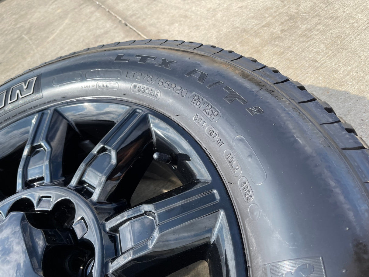 20" GMC Sierra AT4X 2500 3500 OEM 14137 5963 wheels rims Silverado MICHELIN Texas Truck Tire