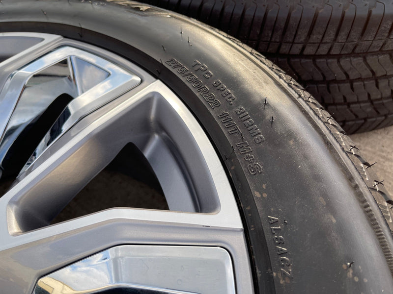 22" GMC Yukon Chevy Tahoe Escalade OEM 95513 14134 wheels rims BRIDGESTONE NEW Texas Truck Tire