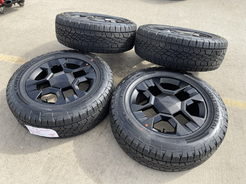 18" Kia Telluride X-PRO OEM wheels rims Sorento Sedona CONTINENTAL 2026 2027 NEW Texas Truck Tire
