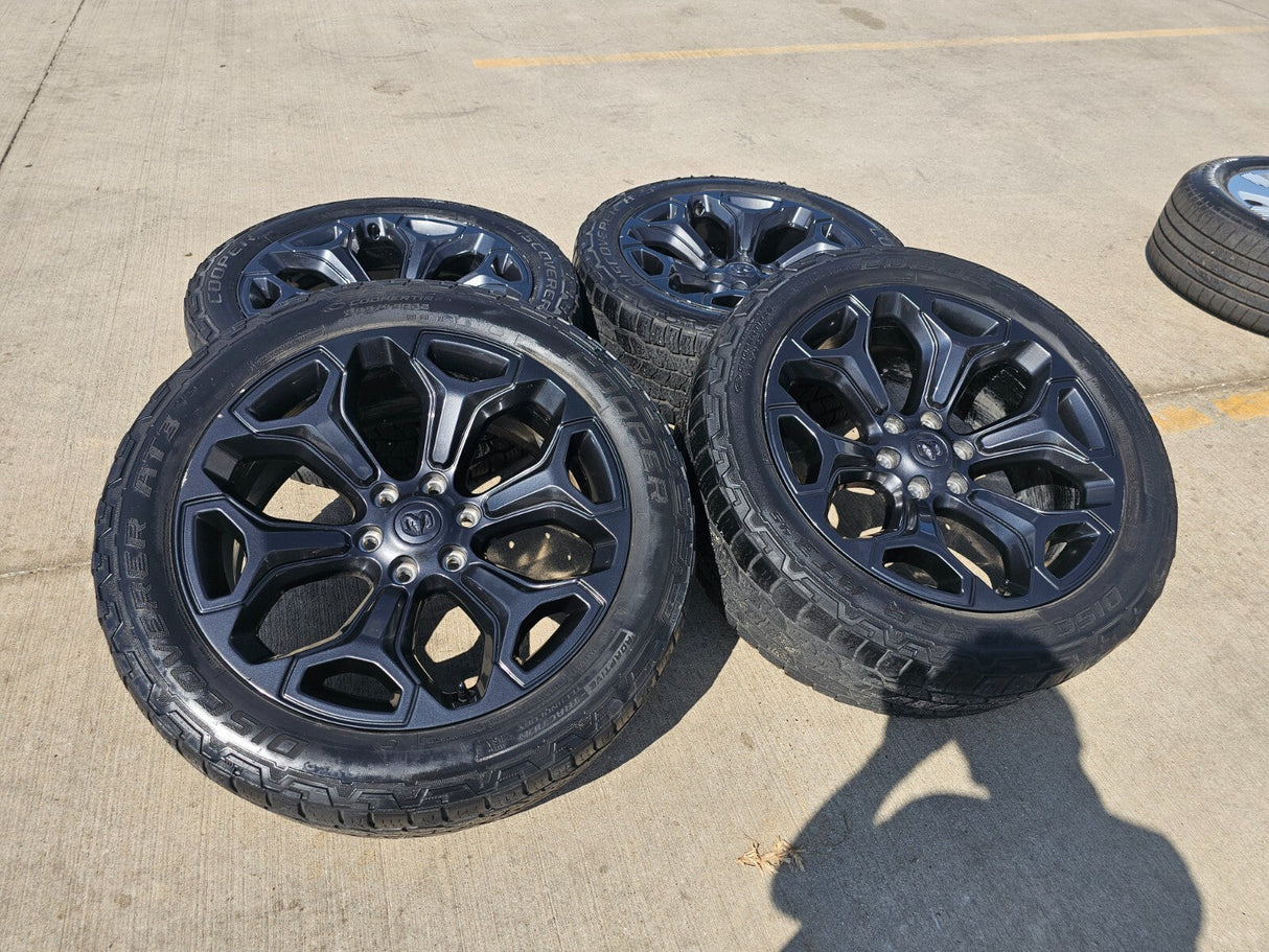 22" Dodge Ram 1500 OEM Laramie wheels LIMITED Gray 2685 2727 tires Texas Truck Tire
