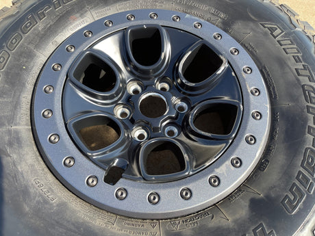 (1) 17" Ford F-150 Raptor OEM BEADLOCK rim wheel 10459 95210 BFG 35" DISCOUNTED Texas Truck Tire