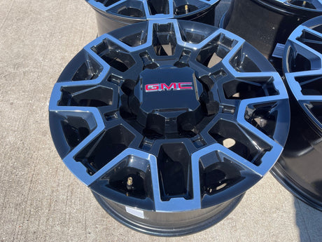 18" GMC Sierra AT4X Chevy Trail Boss 2500 OEM 14136 wheels rims 2025 2026 NEW Texas Truck Tire