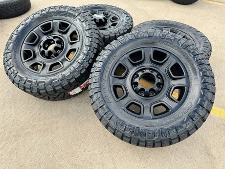 20" Ford F-250 F-350 OEM TREMOR wheels rims 10486 tires 2025 2026 NEW 35" Texas Truck Tire