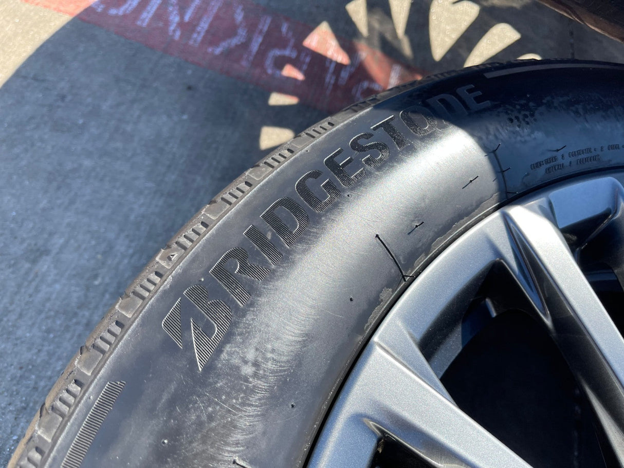 22" Cadillac Escalade V Platinum OEM 4883 95479 wheels rims BRIDGESTONE Texas Truck Tire