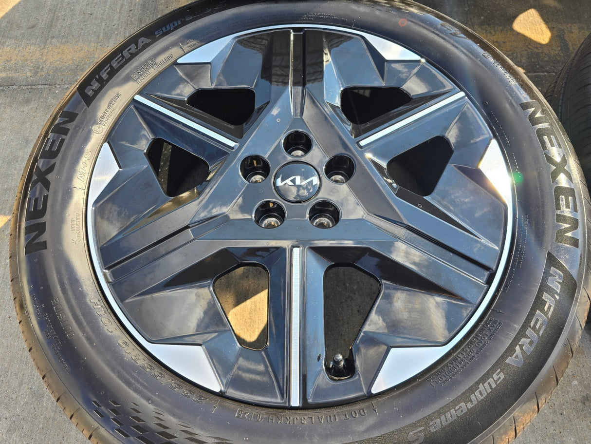 19" Kia EV6 EV9 Carnival Sorento OEM wheels rims Sonata K4 K5 2025 2026 NEW Texas Truck Tire