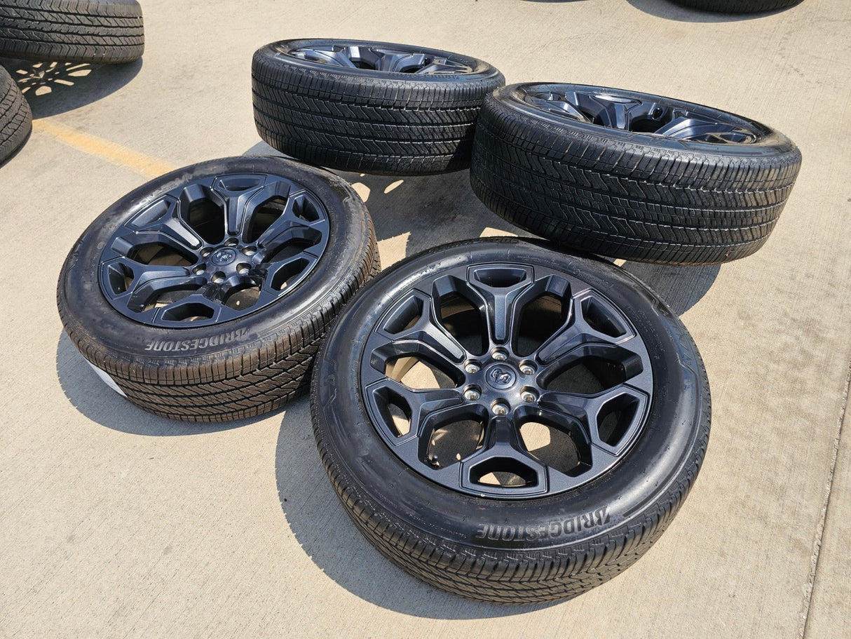 22" Dodge Ram 1500 OEM Laramie wheels LIMITED Gray 2685 2727 tires NEW Texas Truck Tire