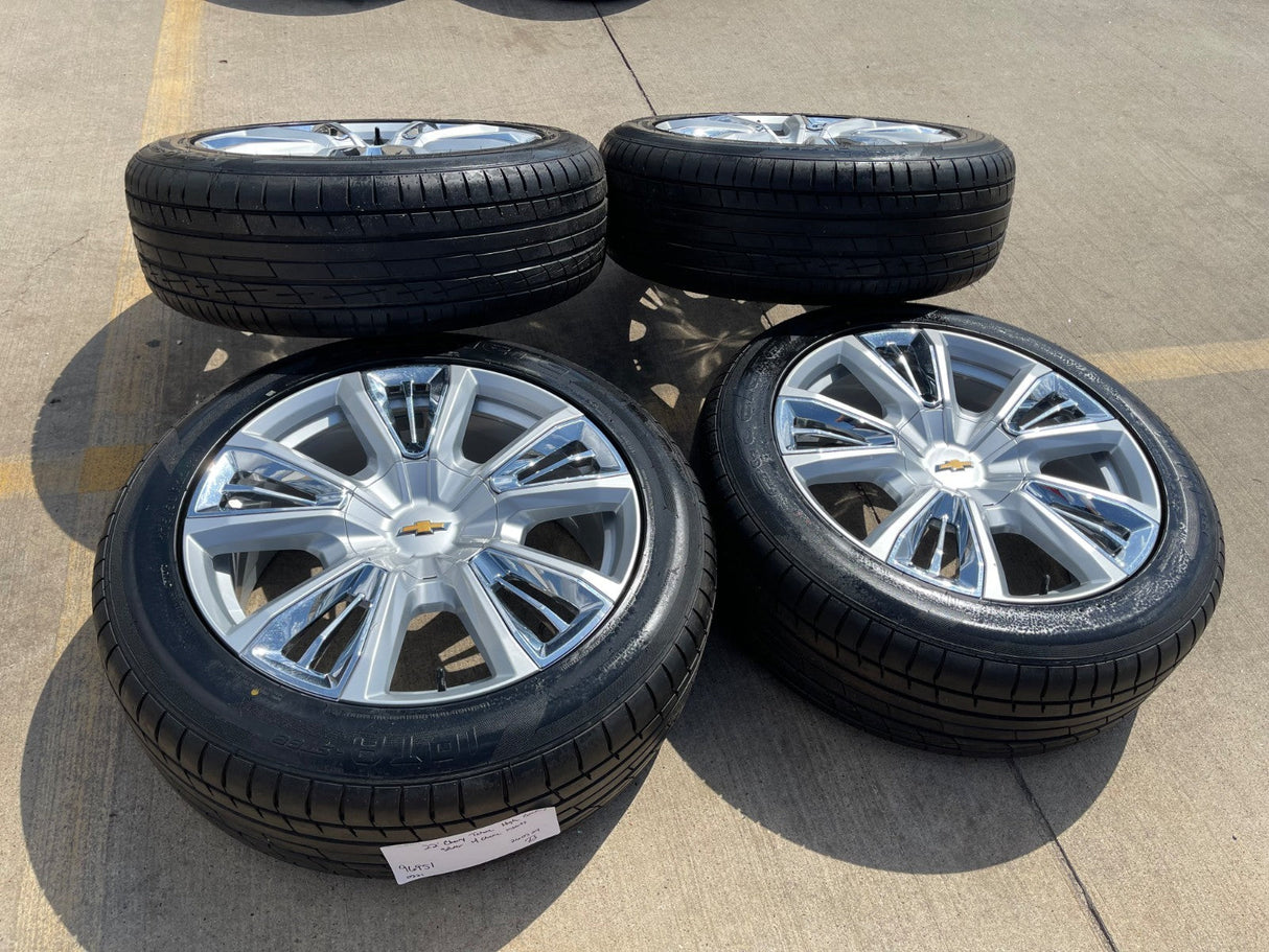 22" Chevy Tahoe RST OEM wheels rims 14046 96951 Silverado Suburban DISCOUNTED Texas Truck Tire