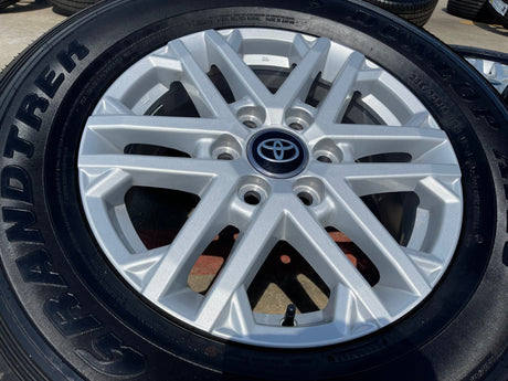 18" Toyota Tundra Sequoia OEM wheels rims 75281 LX600 2024 2025 2026 NEW Texas Truck Tire