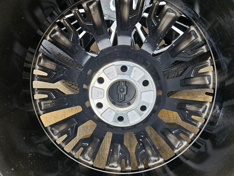 24" Chevy Tahoe Suburban Silverado OEM High Country wheels rims 2025 2026 NEW Texas Truck Tire