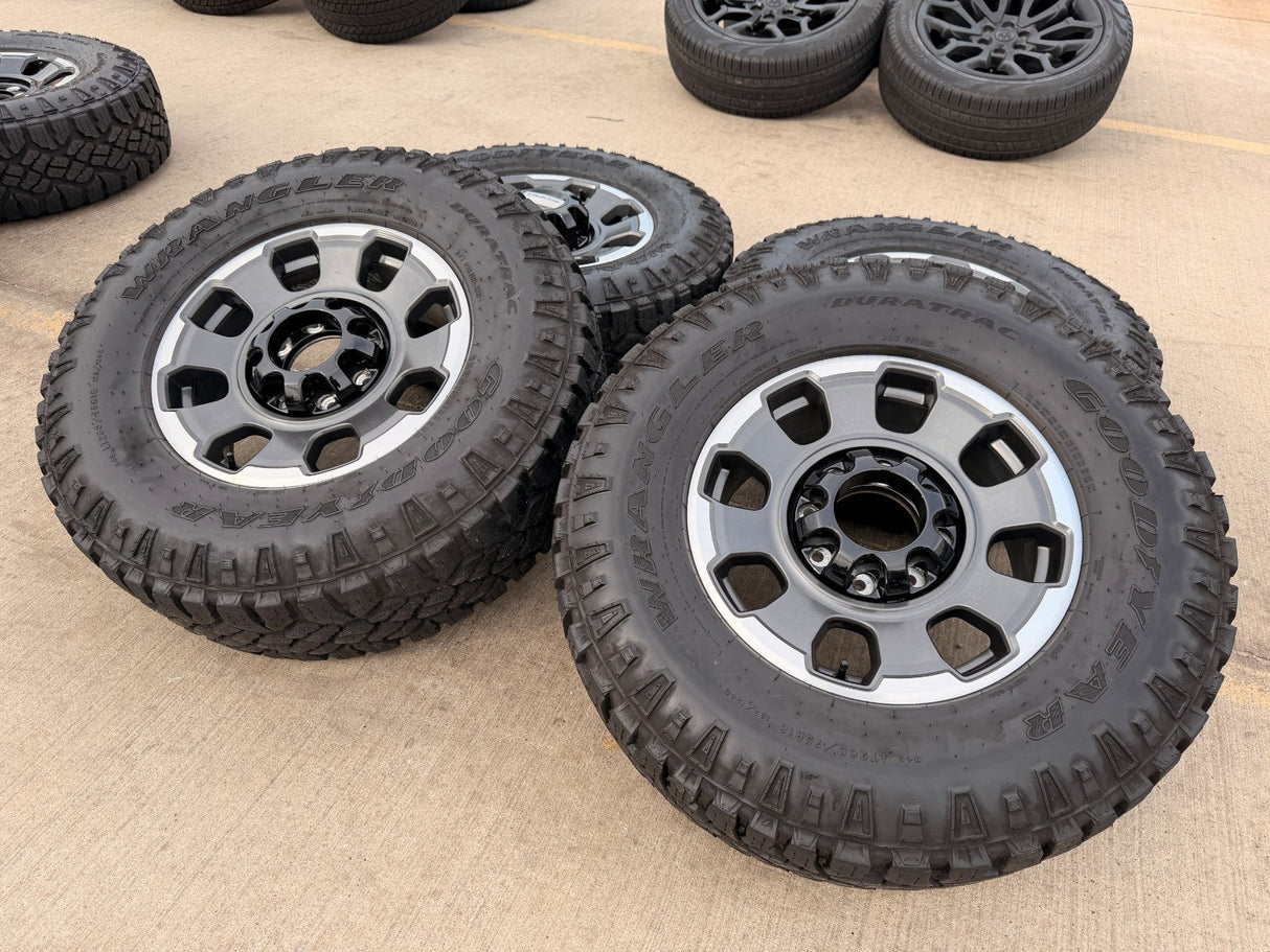 18" Ford F-250 F-350 OEM TREMOR rims wheels 10482 tires 35" DURATRAC A/T Texas Truck Tire