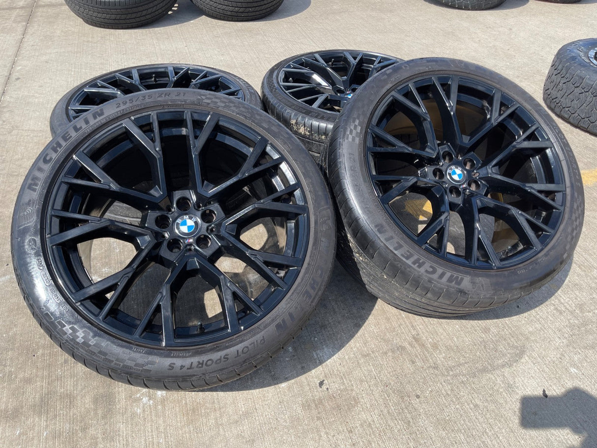 21" + 22" BMW OEM X5M X6M Series OEM 86244 86243 wheels rims MICHELIN Texas Truck Tire