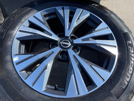 18" Nissan Murano Pathfinder FX35 FX45 QX60 OEM 62828 wheels rims 2023 2024 2025 Texas Truck Tire