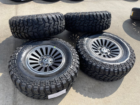 17" Ford Bronco HERITAGE Edition wheels rims 2024 2025 2026 tires 35" Texas Truck Tire