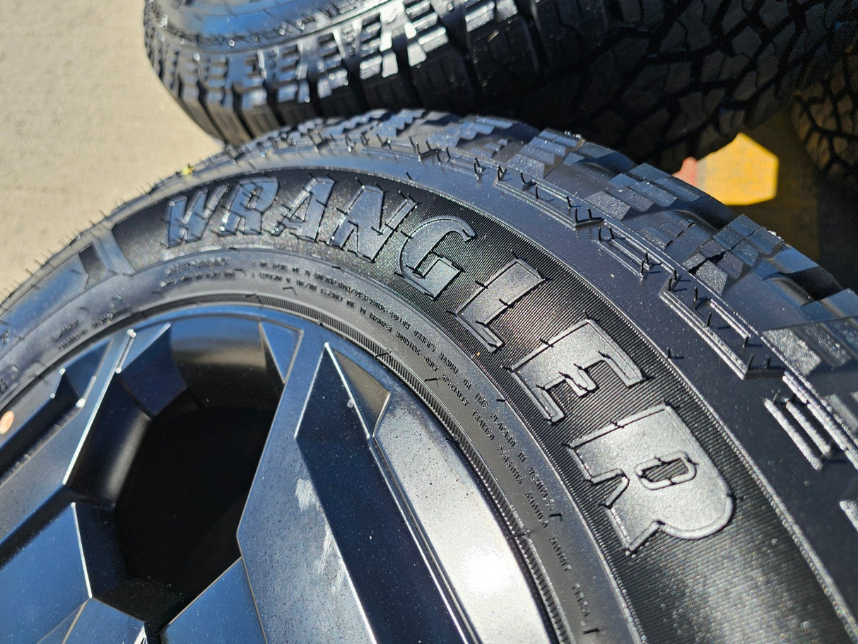 17" Kia Sorento X-PRO OEM wheels rims tires Telluride Sedona 2025 2026 tires NEW Texas Truck Tire