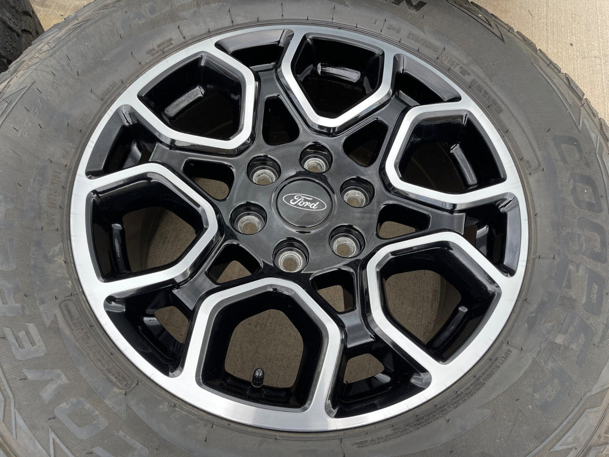 18" Ford F-150 OEM rims wheels 95049 10340 Expedition COOPER A/T Texas Truck Tire