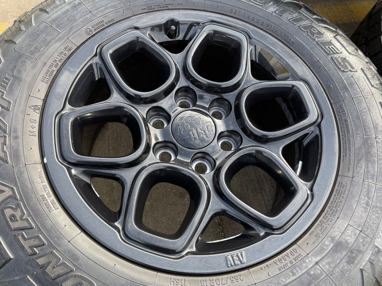 (5) 18" AEV SALTA GMC Sierra AT4X Chevy Silverado OEM rims wheels TOYO A/T3 Texas Truck Tire