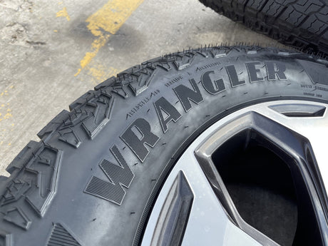 20" GMC Sierra Canyon Chevy Silverado OEM wheels rims 2024 2025 2026 2027 NEW Texas Truck Tire