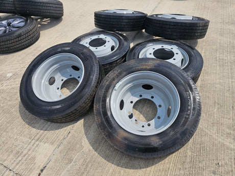 19.5" Chevy Silverado 4500HD 5500HD 6500HD rims wheels 8x275 OEM 2024 2025 NEW Texas Truck Tire