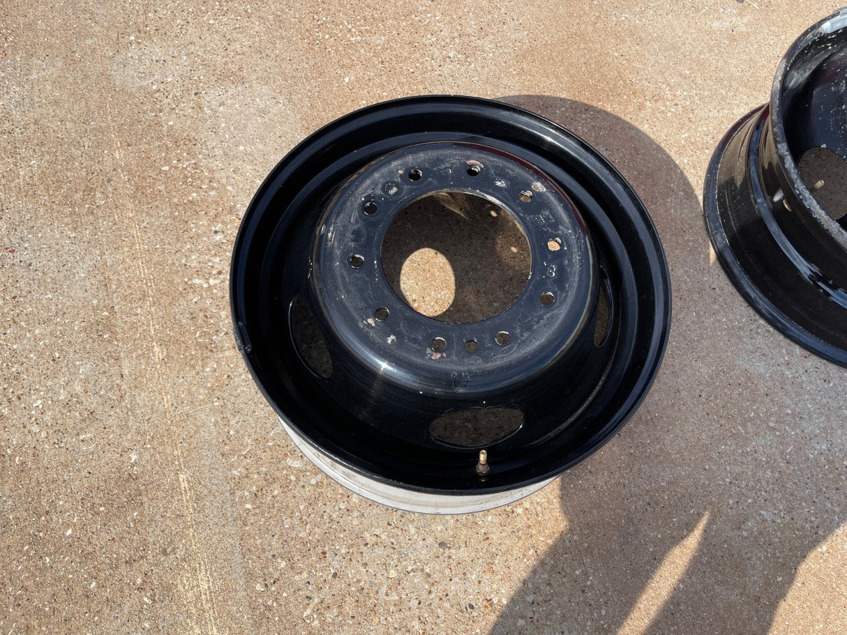 19.5" Ford F-450 F-550 Dually rim RAM 4500 OEM 10x225 spare 2023 2024 2025 2026 Texas Truck Tire