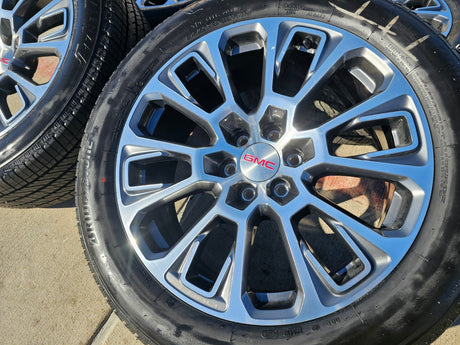 22" GMC Yukon Sierra DENALI OEM wheels rims Tahoe tires 2024 2025 2026 NEW Texas Truck Tire