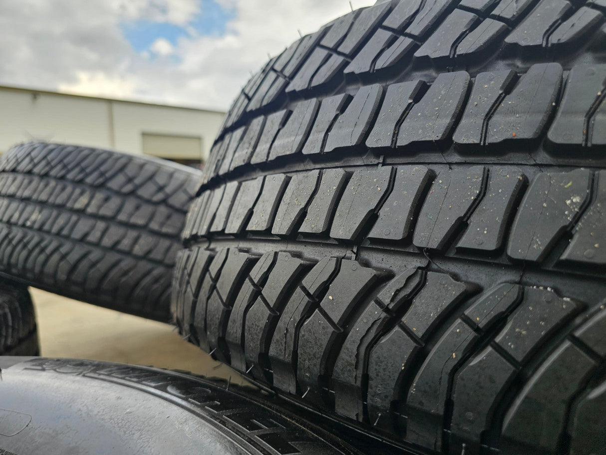 18" Ford F-250 F-350 TREMOR OEM rims wheels 10097 tires NEW MICHELIN A/T2 Texas Truck Tire