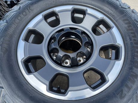 18" Ford F-250 F-350 OEM TREMOR rims wheels 10482 HANKOOK DYNAPRO M/T2 Texas Truck Tire