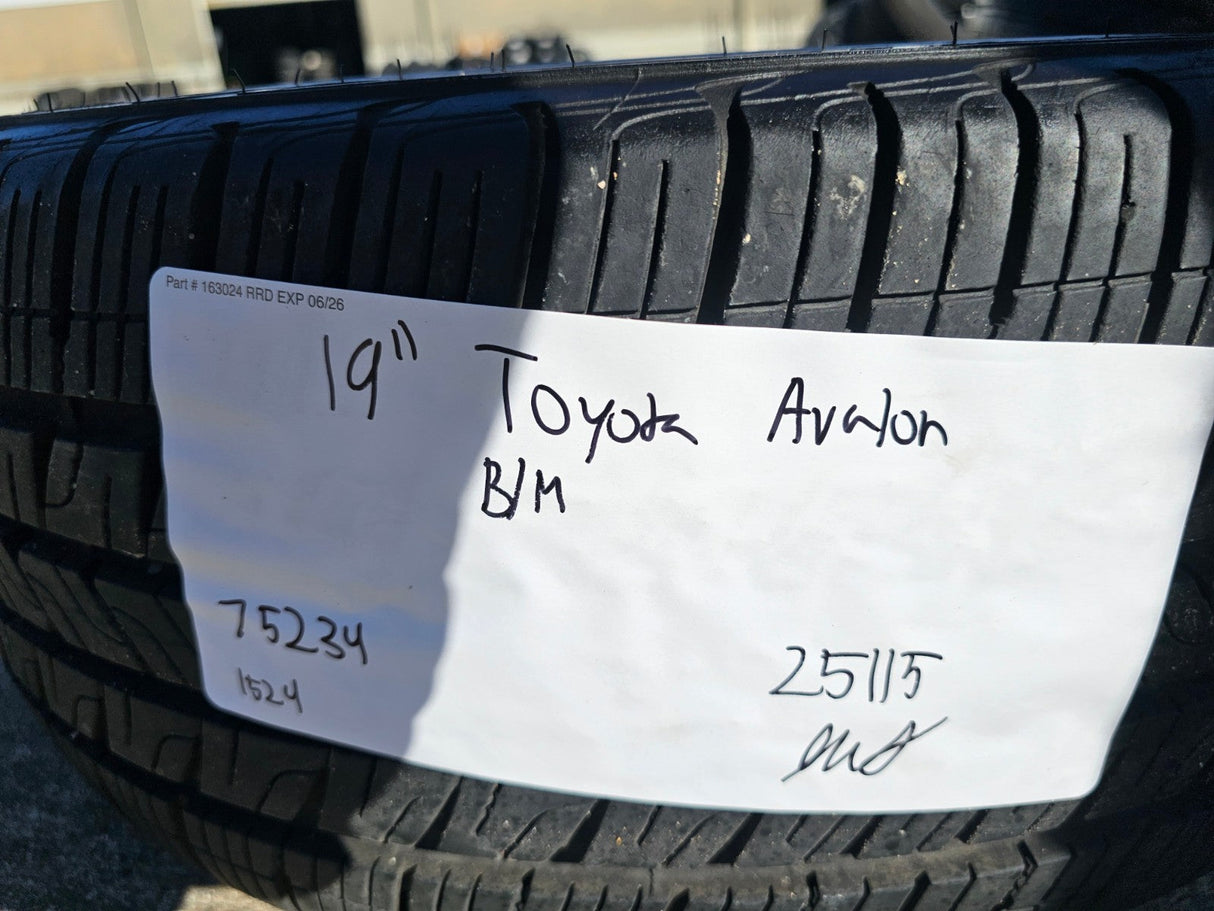 19" Toyota Avalon Camry OEM black wheels rims 75234 Lexus GOODYEAR Texas Truck Tire