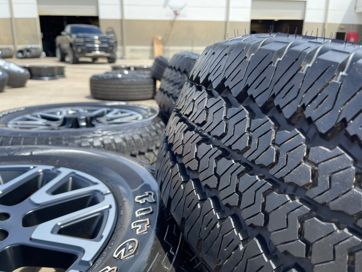20" Dodge Ram 2500 3500 LARAMIE OEM 51649 wheels rims A/T2 2025 2026 NEW Texas Truck Tire