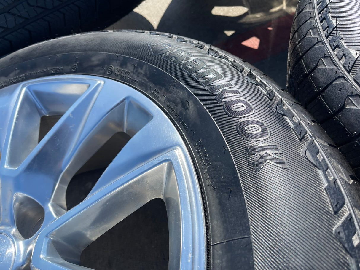 20" Chevy Tahoe Silverado LTZ 5920 OEM wheels rims Yukon HANKOOK A/T2 NEW Texas Truck Tire