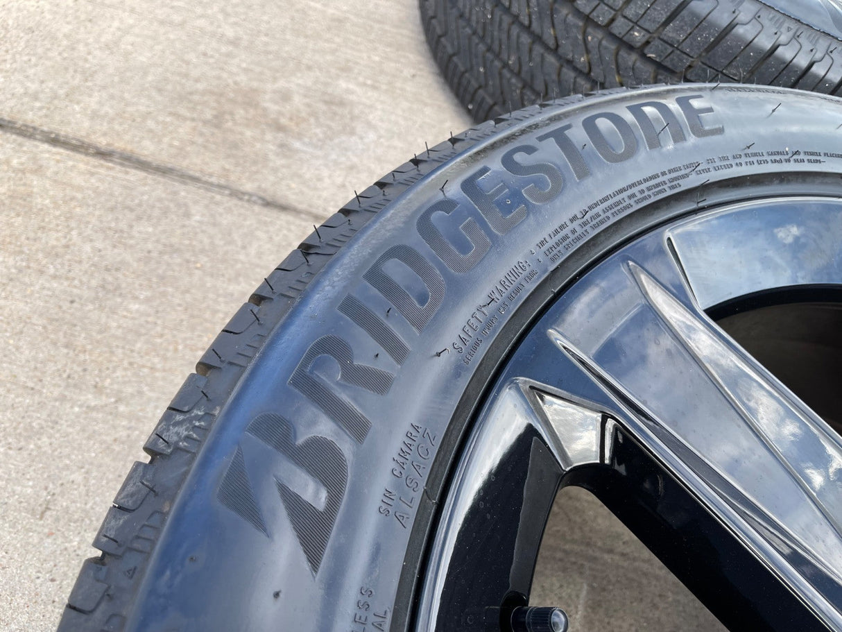22" Ford F-150 LOBO OEM rims wheels tires Expedition 2026 2027 NEW Texas Truck Tire