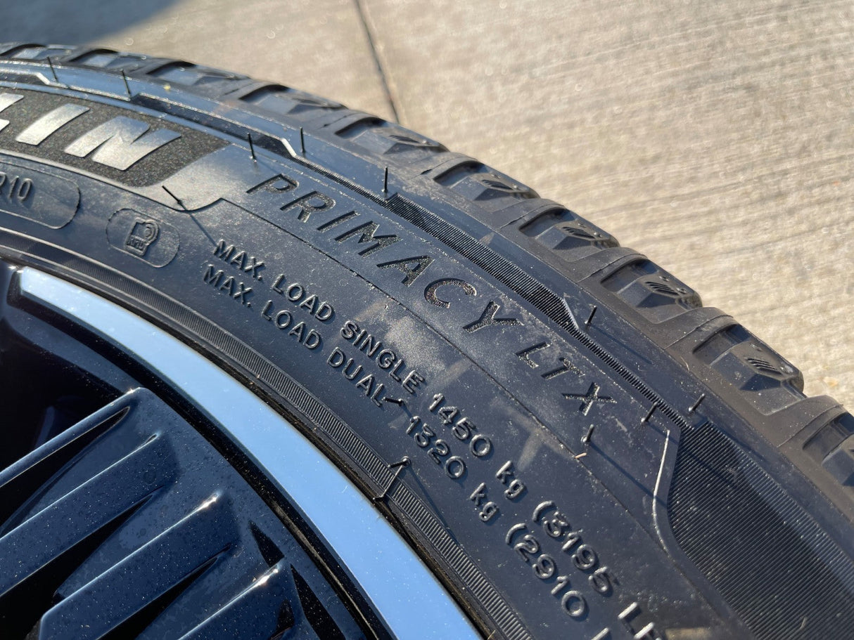 24" Cadillac Escalade IQ DEEP SPACE EV OEM wheels rims Hummer 2500 2025 2026 NEW Texas Truck Tire