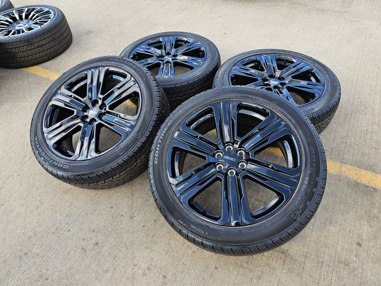 22" GMC Acadia OEM wheels rims Blazer Traverse Buick Enclave XT6 2025 2026 NEW Texas Truck Tire
