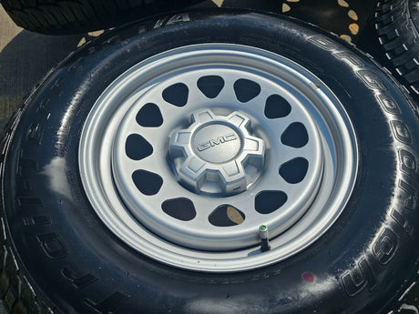 17" GMC Sierra Chevy Silverado OEM wheels rims tires 8130 Yukon NEW BFG A/T Texas Truck Tire